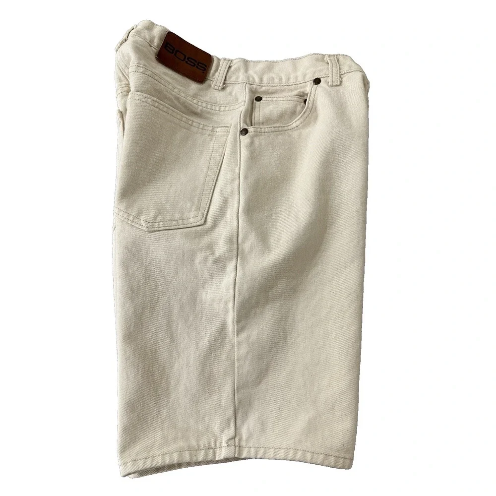 Vintage Boss Mens‎ Beige Denim Jean Shorts Embroidered Logo Size 30
